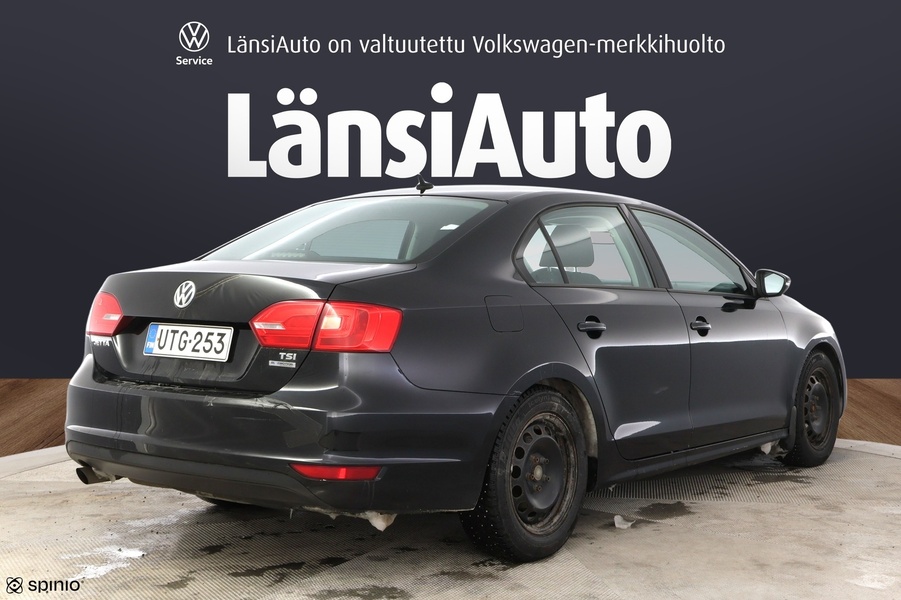 Volkswagen Jetta vaihtoauto