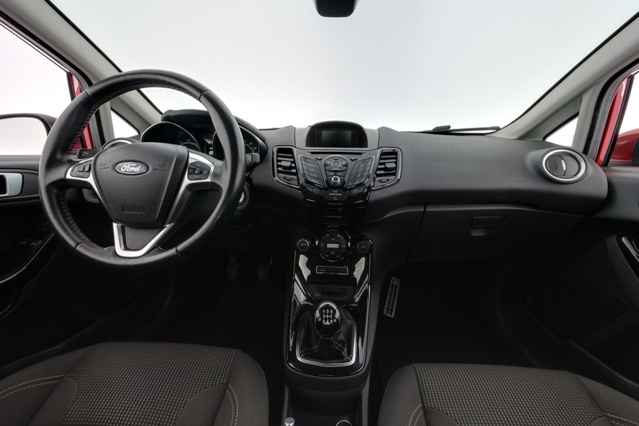 Ford Fiesta vaihtoauto