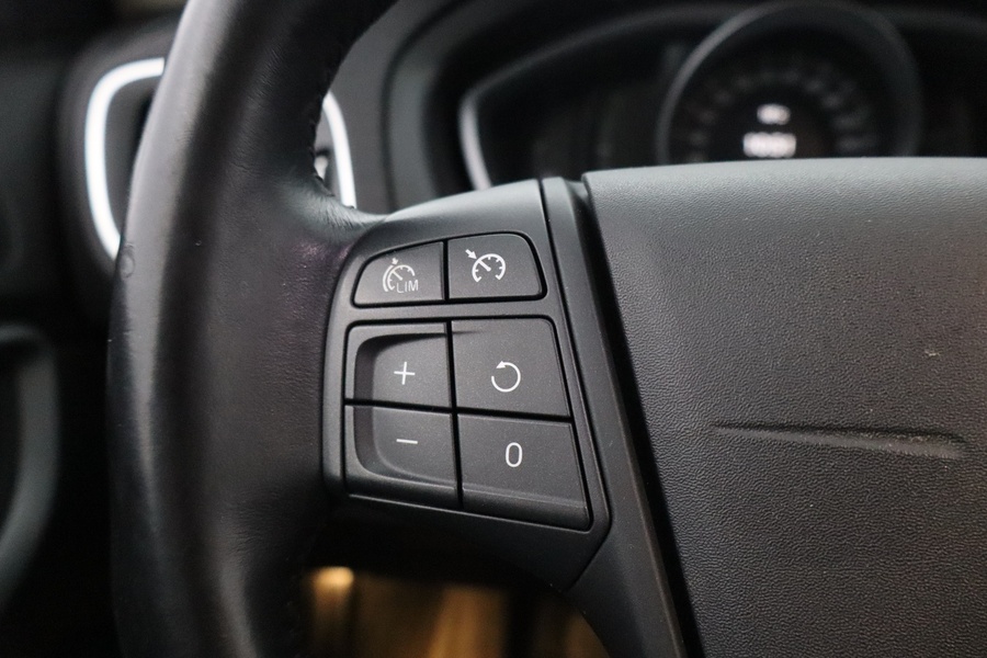 Volvo V40 vaihtoauto