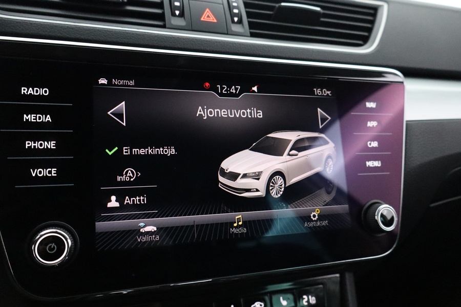 Skoda Superb vaihtoauto