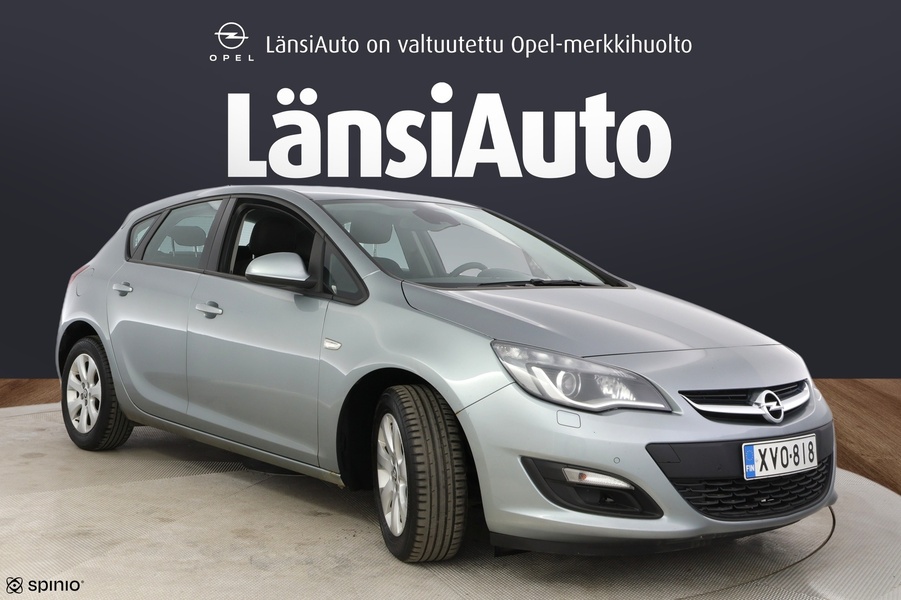 Opel Astra vaihtoauto