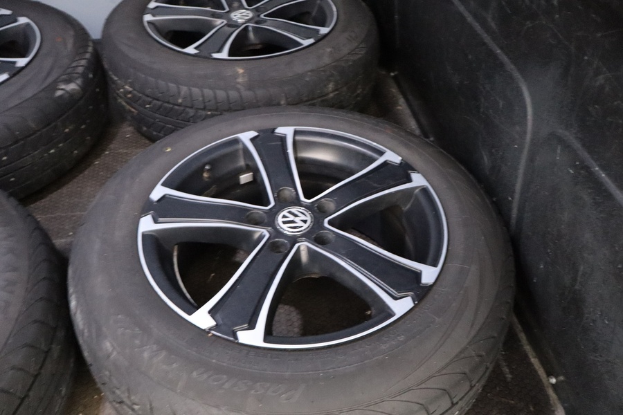 Volkswagen Transporter vaihtoauto