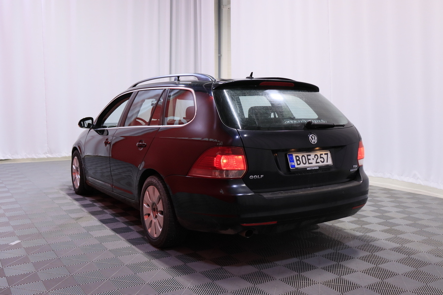 Volkswagen Golf vaihtoauto