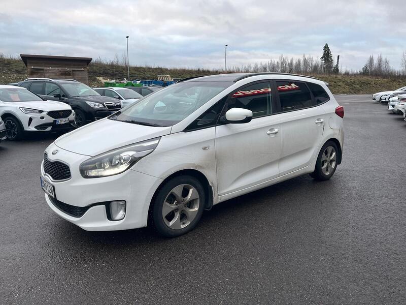 Kia Carens vaihtoauto