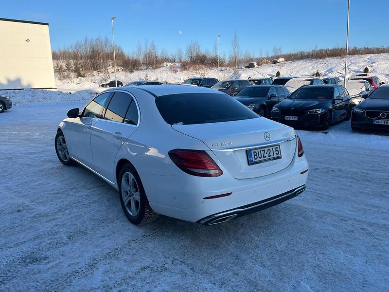 Mercedes-Benz E vaihtoauto