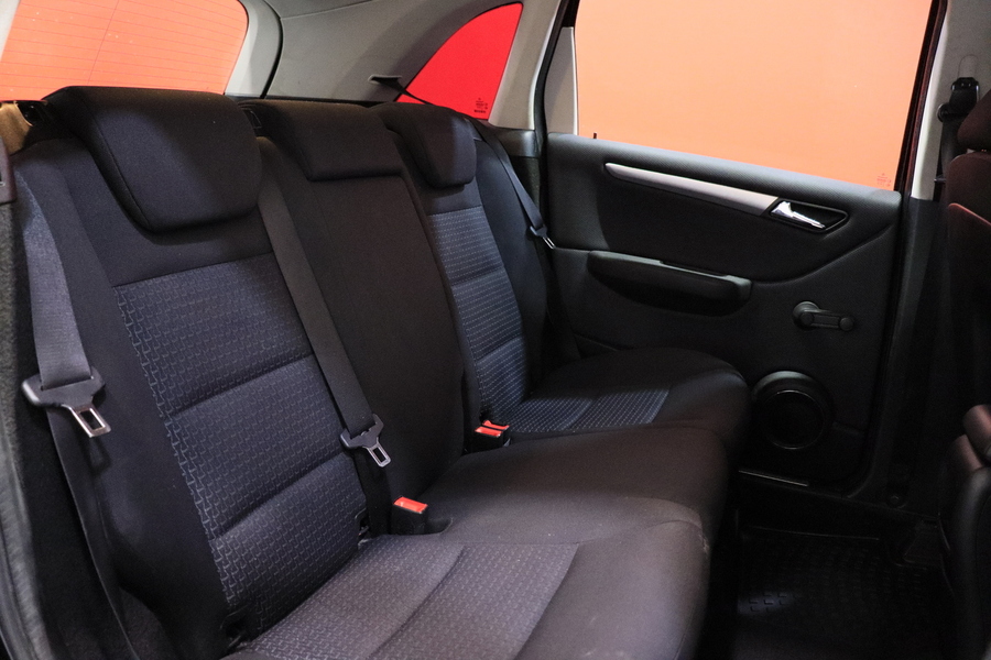 Mercedes-Benz B vaihtoauto