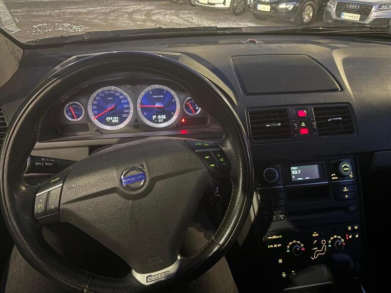 Volvo XC90 vaihtoauto