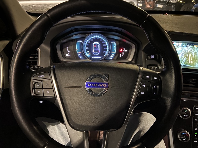 Volvo XC60 vaihtoauto