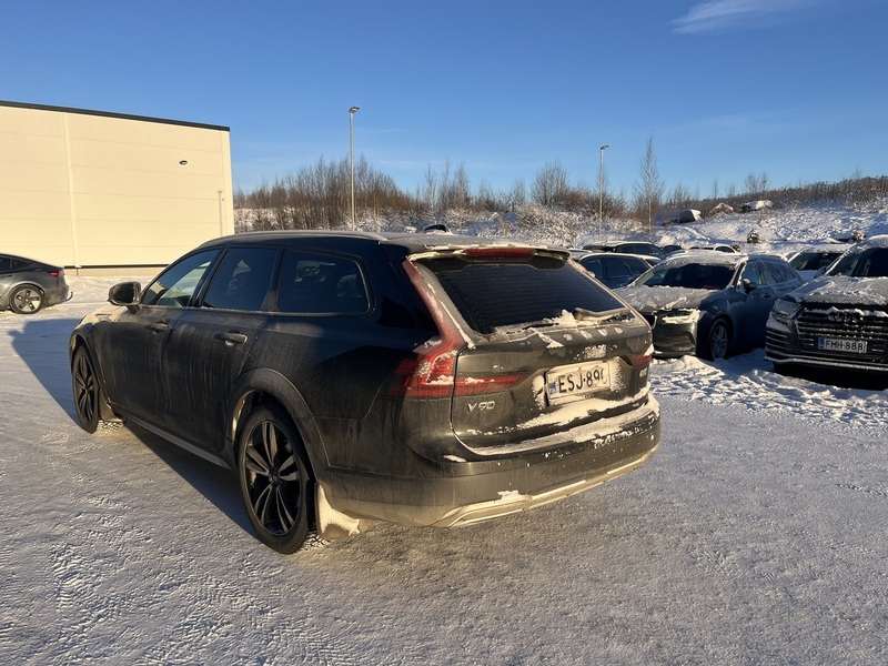 Volvo V90 Cross Country vaihtoauto