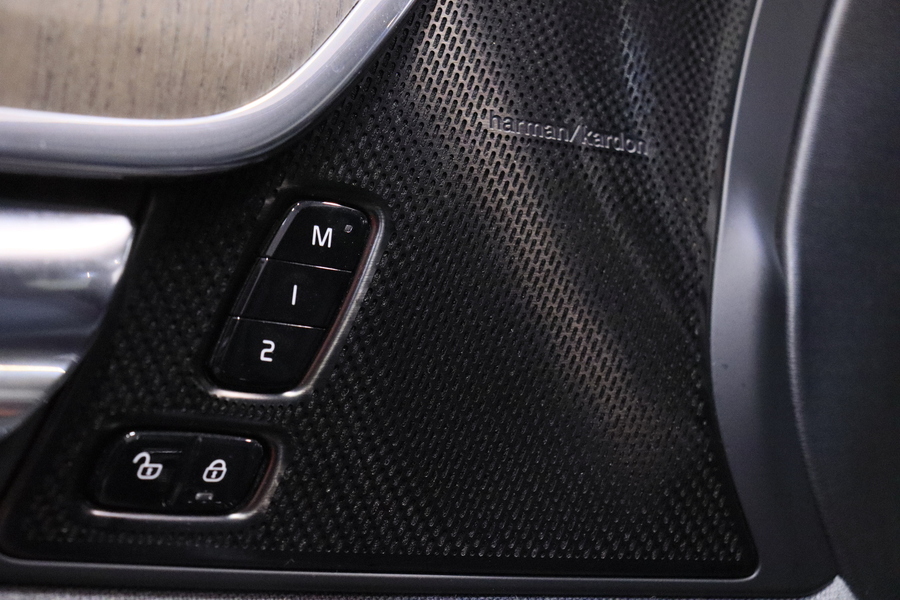 Volvo V90 Cross Country vaihtoauto