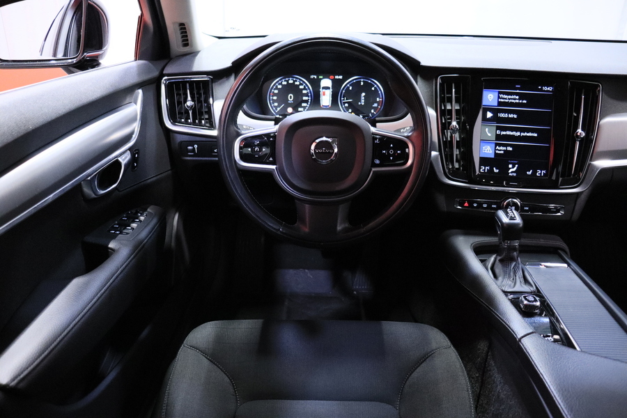 Volvo V90 vaihtoauto