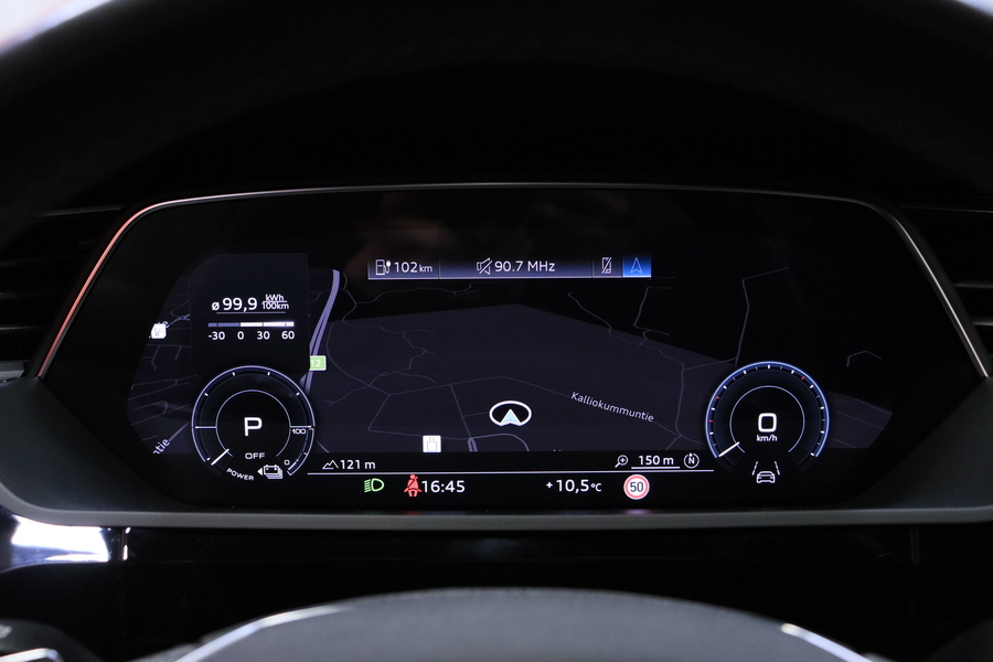 Audi e-tron vaihtoauto