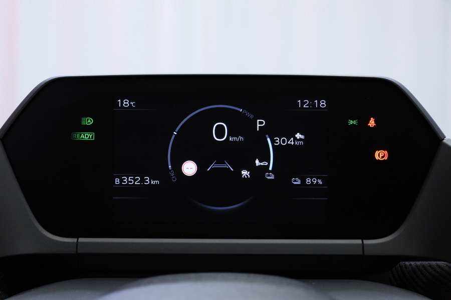 Toyota bZ4X vaihtoauto