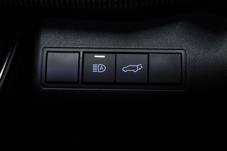 Toyota bZ4X vaihtoauto