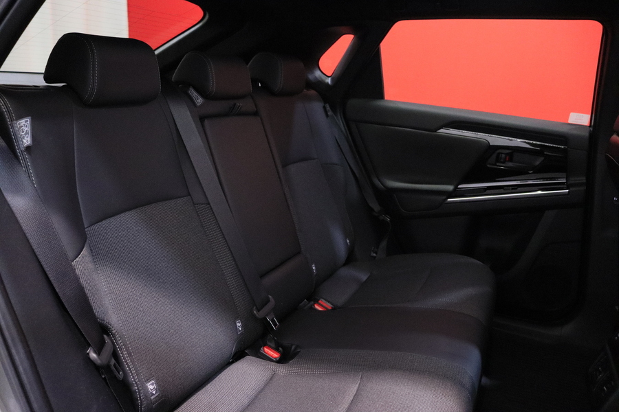 Toyota bZ4X vaihtoauto