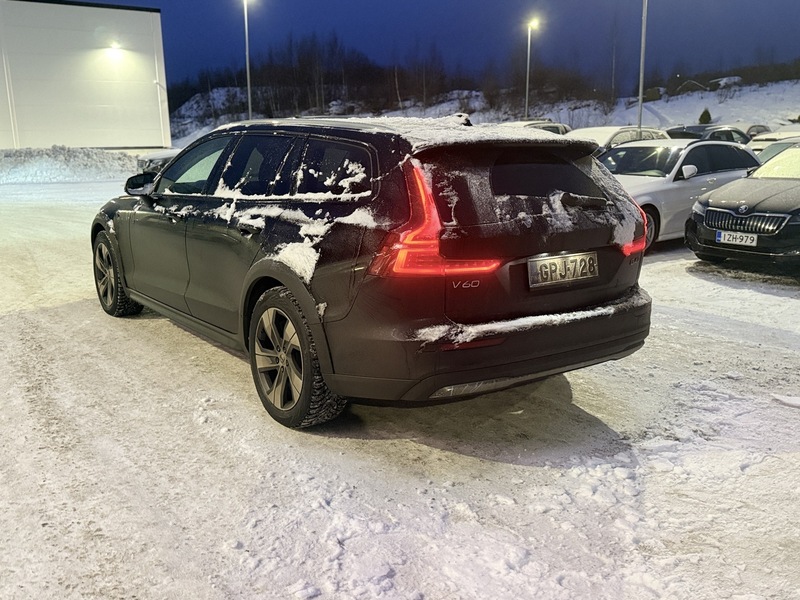Volvo V60 Cross Country vaihtoauto