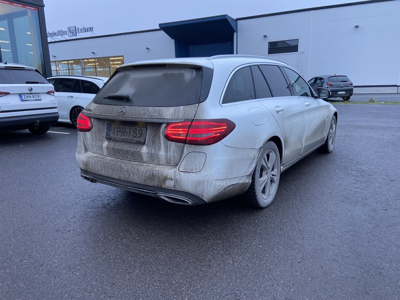 Mercedes-Benz C vaihtoauto