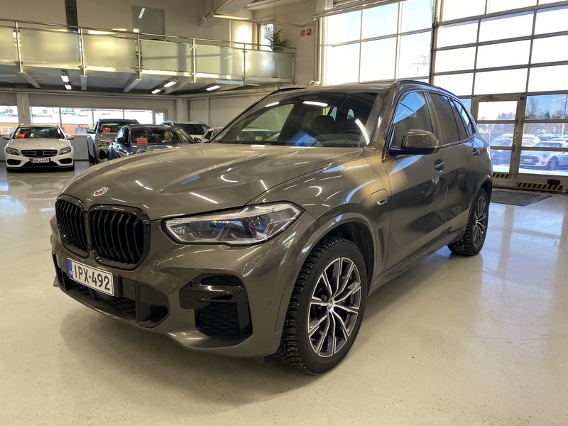 BMW X5 vaihtoauto