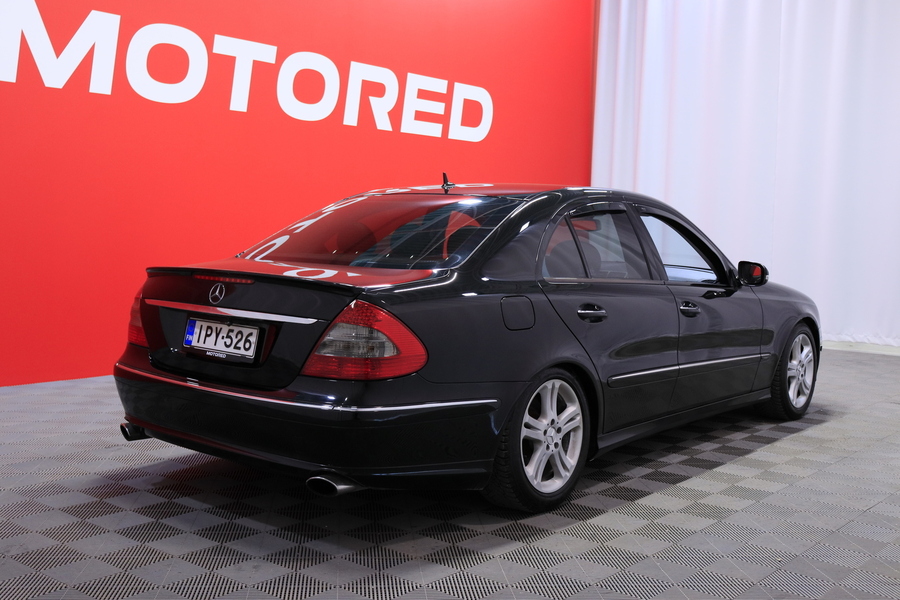 Mercedes-Benz E vaihtoauto