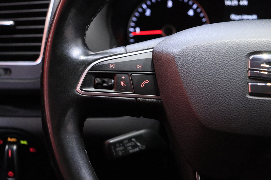 SEAT Alhambra vaihtoauto