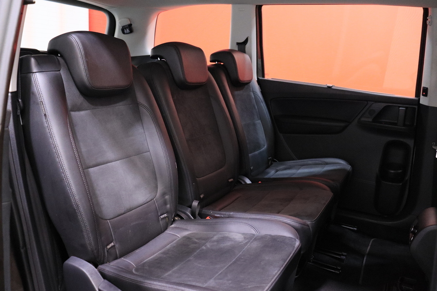 SEAT Alhambra vaihtoauto