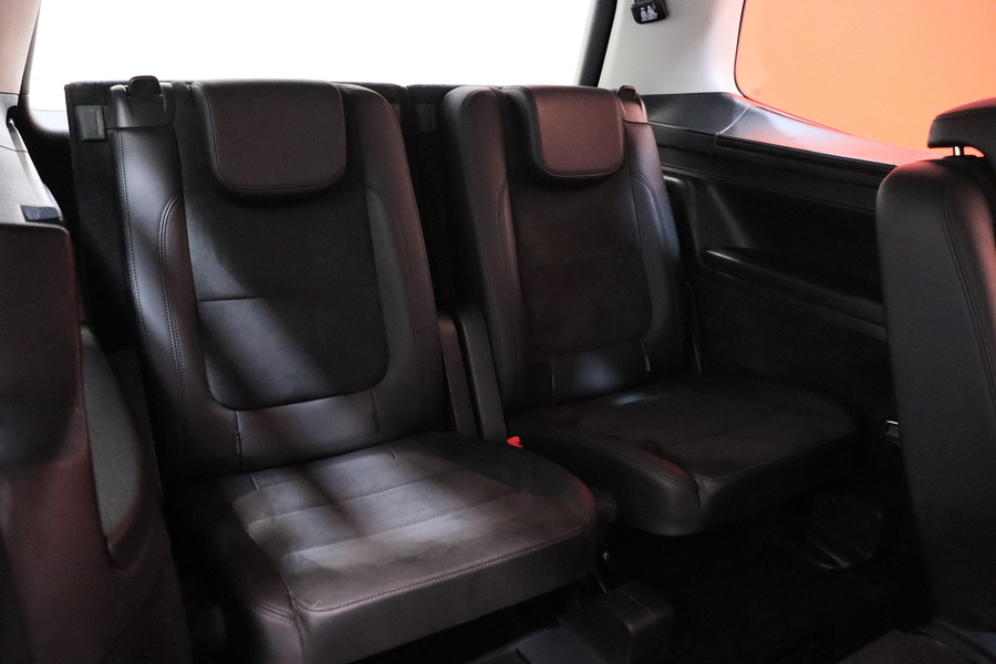 SEAT Alhambra vaihtoauto