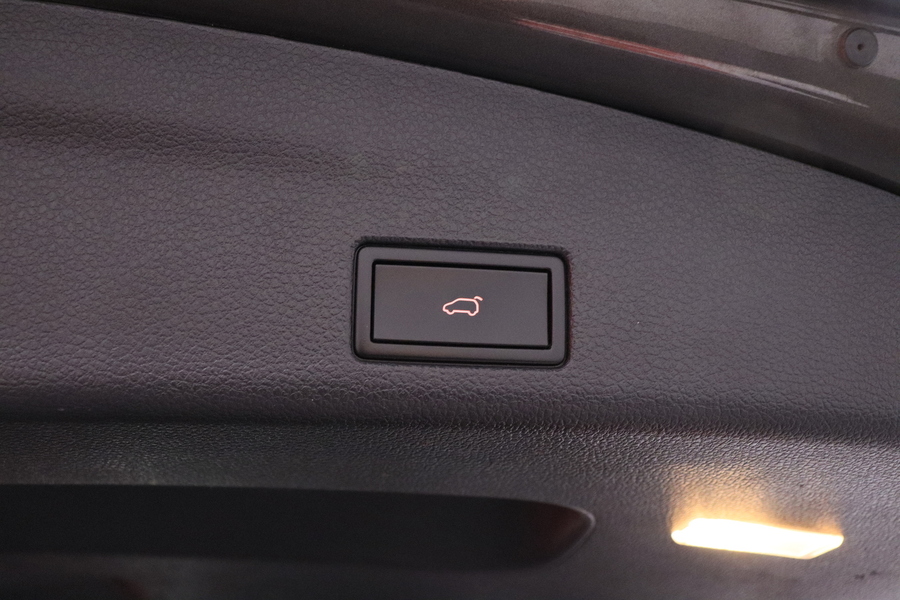 SEAT Alhambra vaihtoauto