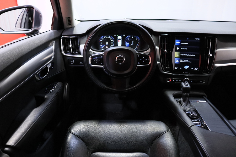 Volvo S90 vaihtoauto