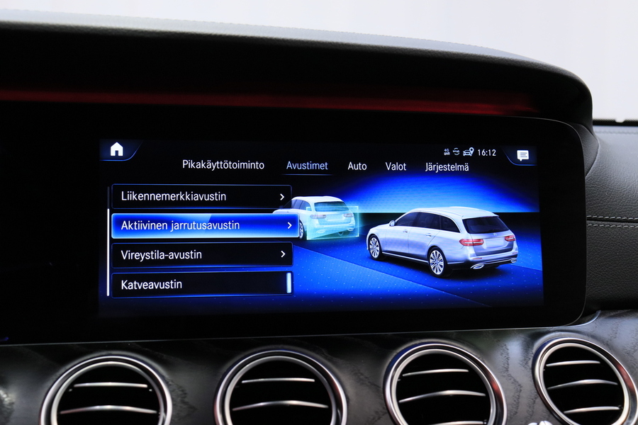 Mercedes-Benz E vaihtoauto