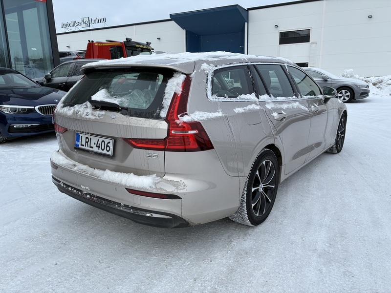 Volvo V60 vaihtoauto