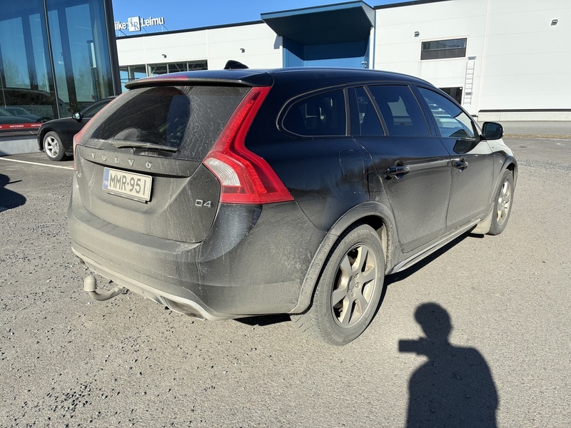 Volvo V60 Cross Country vaihtoauto