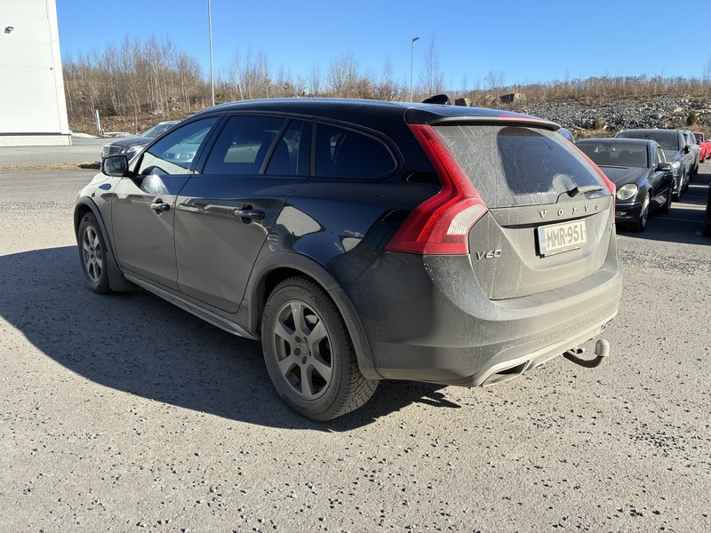 Volvo V60 Cross Country vaihtoauto