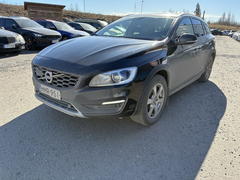 Volvo V60 Cross Country vaihtoauto