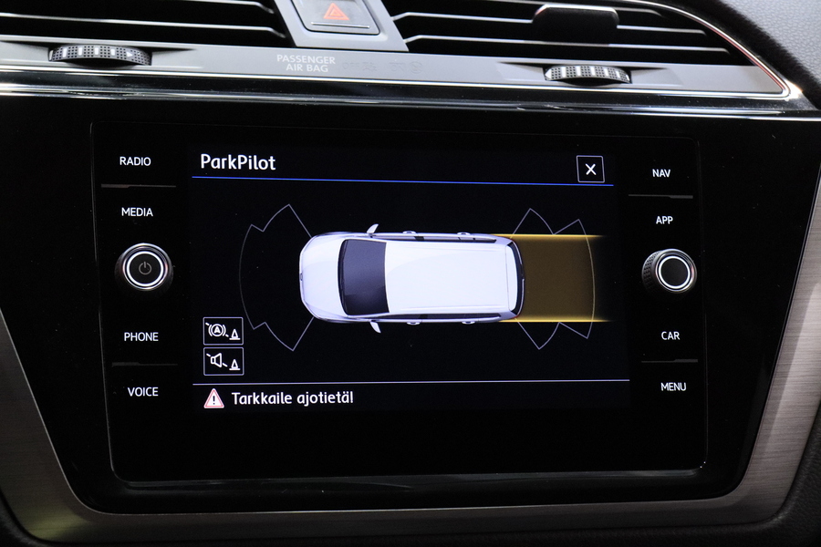 Volkswagen Touran vaihtoauto