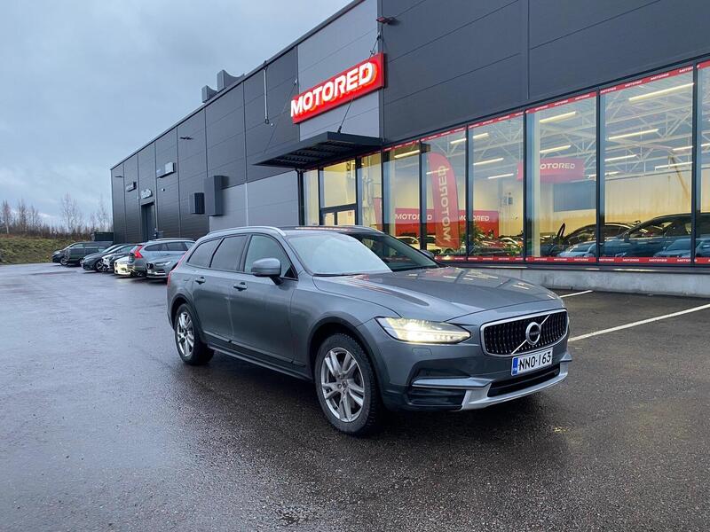 Volvo V90 Cross Country vaihtoauto