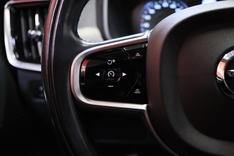 Volvo V90 Cross Country vaihtoauto