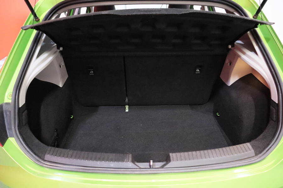 SEAT Leon vaihtoauto