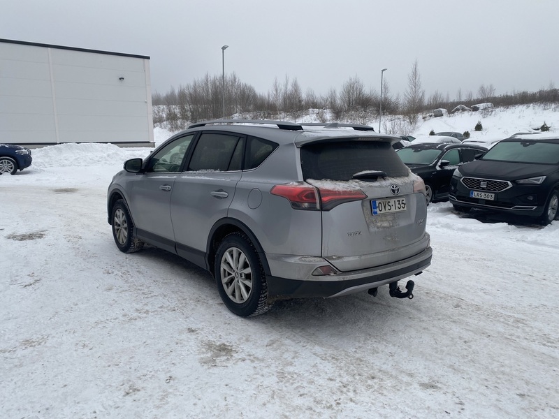 Toyota RAV4 vaihtoauto