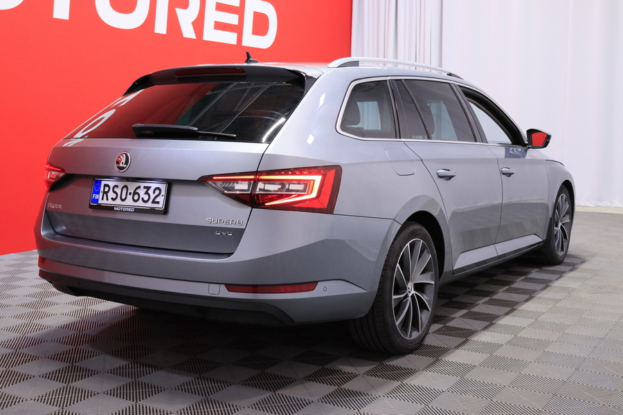 Skoda Superb vaihtoauto