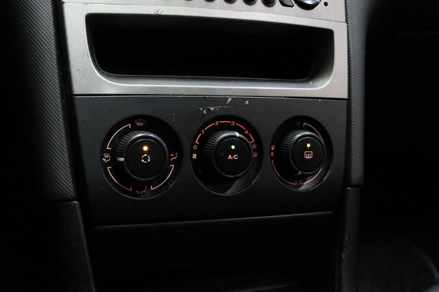 Peugeot 308 vaihtoauto