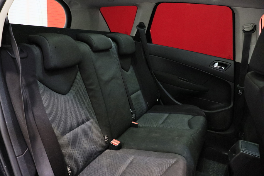 Peugeot 308 vaihtoauto