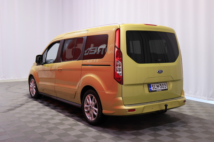 Ford Grand Tourneo Connect vaihtoauto