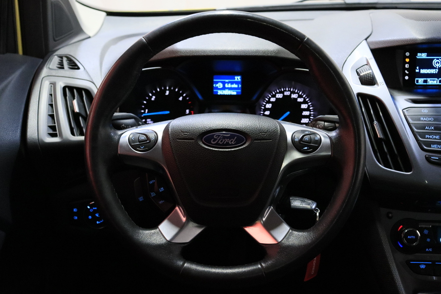 Ford Grand Tourneo Connect vaihtoauto