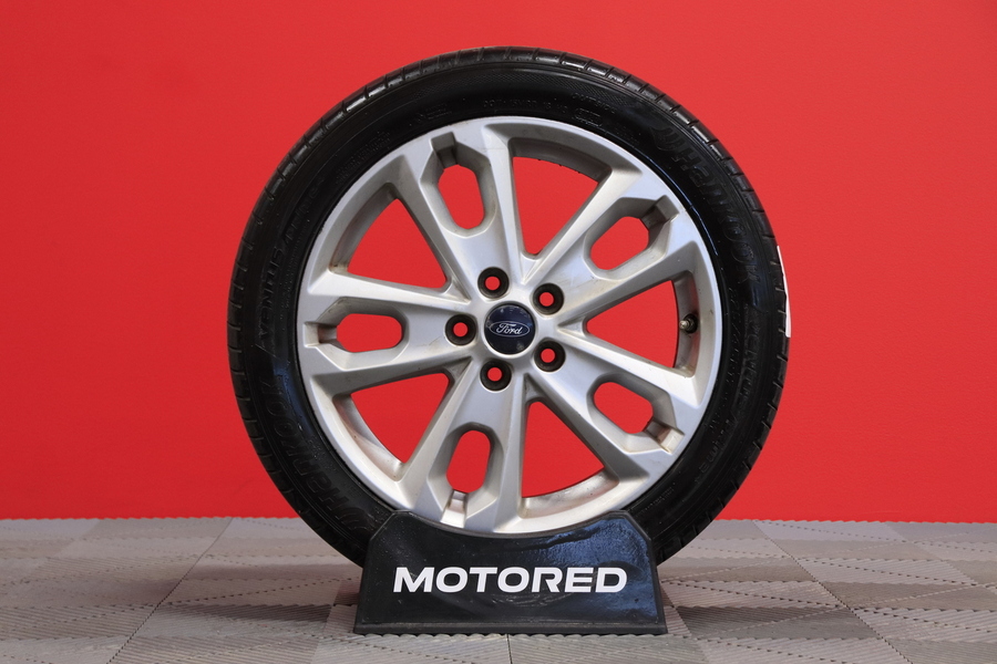 Ford Grand Tourneo Connect vaihtoauto