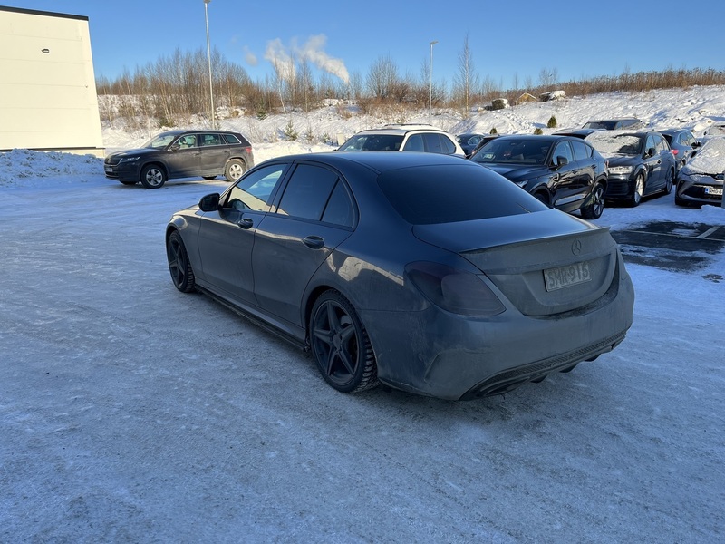 Mercedes-Benz C vaihtoauto