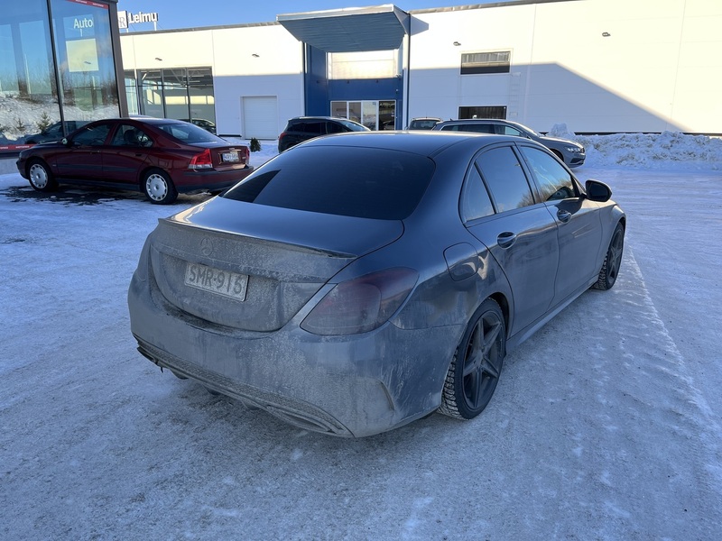 Mercedes-Benz C vaihtoauto