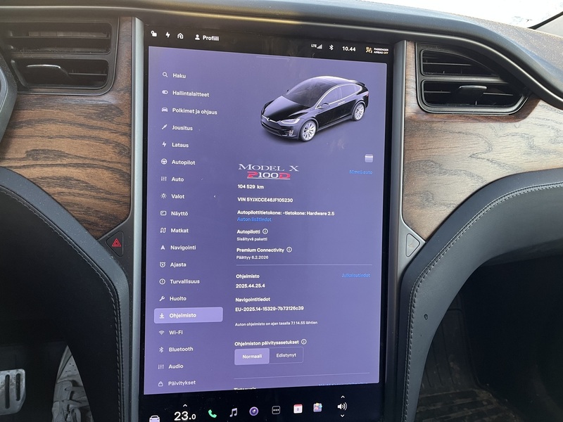 Tesla Model X vaihtoauto
