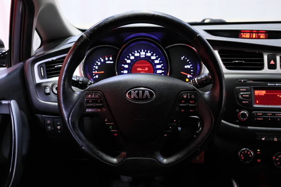 Kia Ceed vaihtoauto