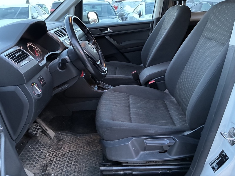 Volkswagen Caddy Maxi vaihtoauto