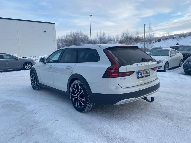 Volvo V90 Cross Country vaihtoauto